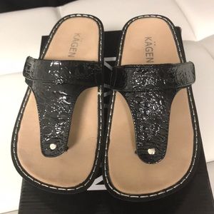Brand New Kagen sandles